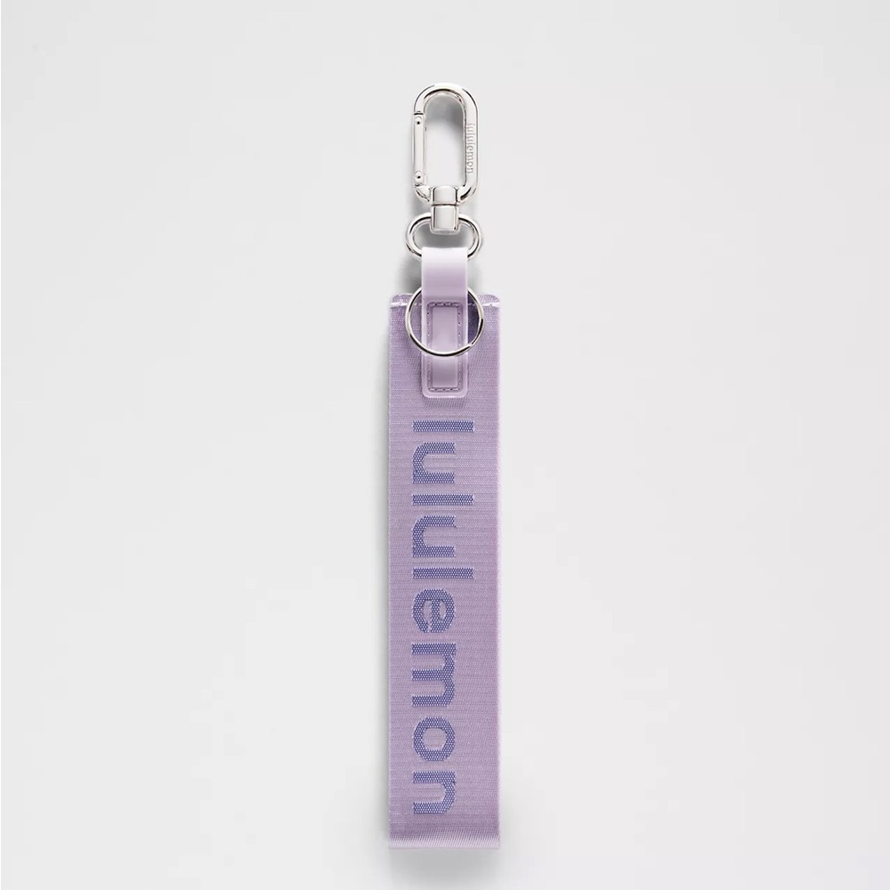 Lululemon Never Lost Keychain- Lavender Frost/Galactic Cobalt - Picture 4 of 4